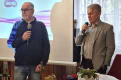 b8c0dfb9-cbf8-48df-a1d0-c8a42f09b33d