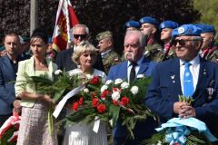 uid_8c9d9ab8fa64489f9de13887cb590303_width_900_play_0_pos_0_gs_0_height_506